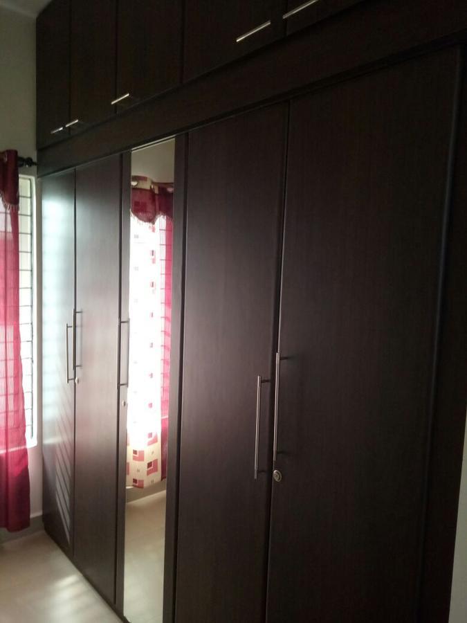 Grace Service Apartment Ченай Екстериор снимка